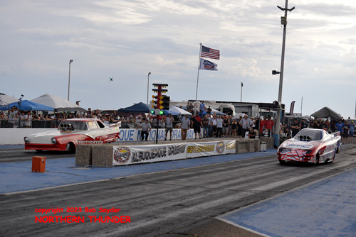 Tom Furches - 'Made In America' (near lane) vs 
Tony Arcuri - 'Firefighter' (far lane)